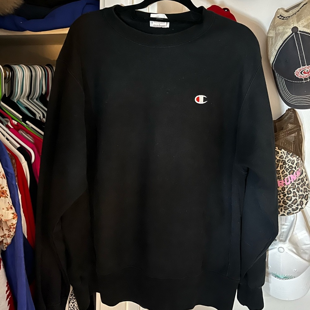 Men’s Black champion crew neck
